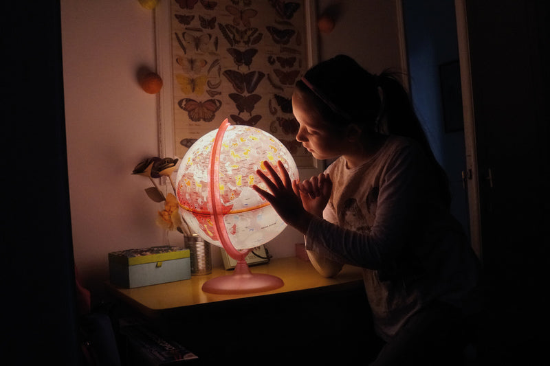 Sfeer nr-0331imim-nl wereldbol denkbeeldig 30 cm met verlichting