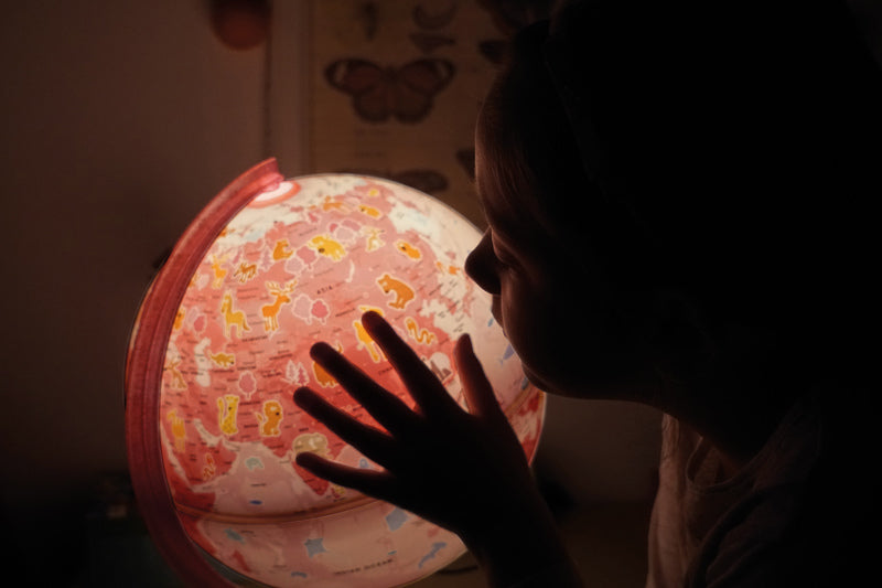 Sfeer nr-0331imim-nl wereldbol denkbeeldig 30 cm met verlichting