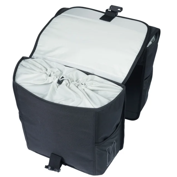 Basil dubble fietstas go 32 liters - zwart