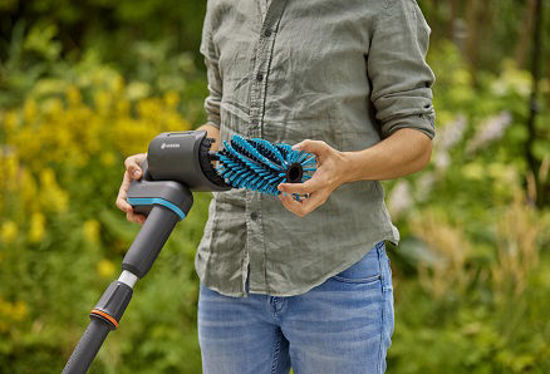Gardena accu-multireiniger aquabrush patio 18v p4a - gebruiksklare set