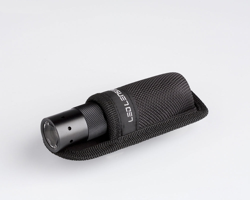 Pochette Ledlenser pour V2