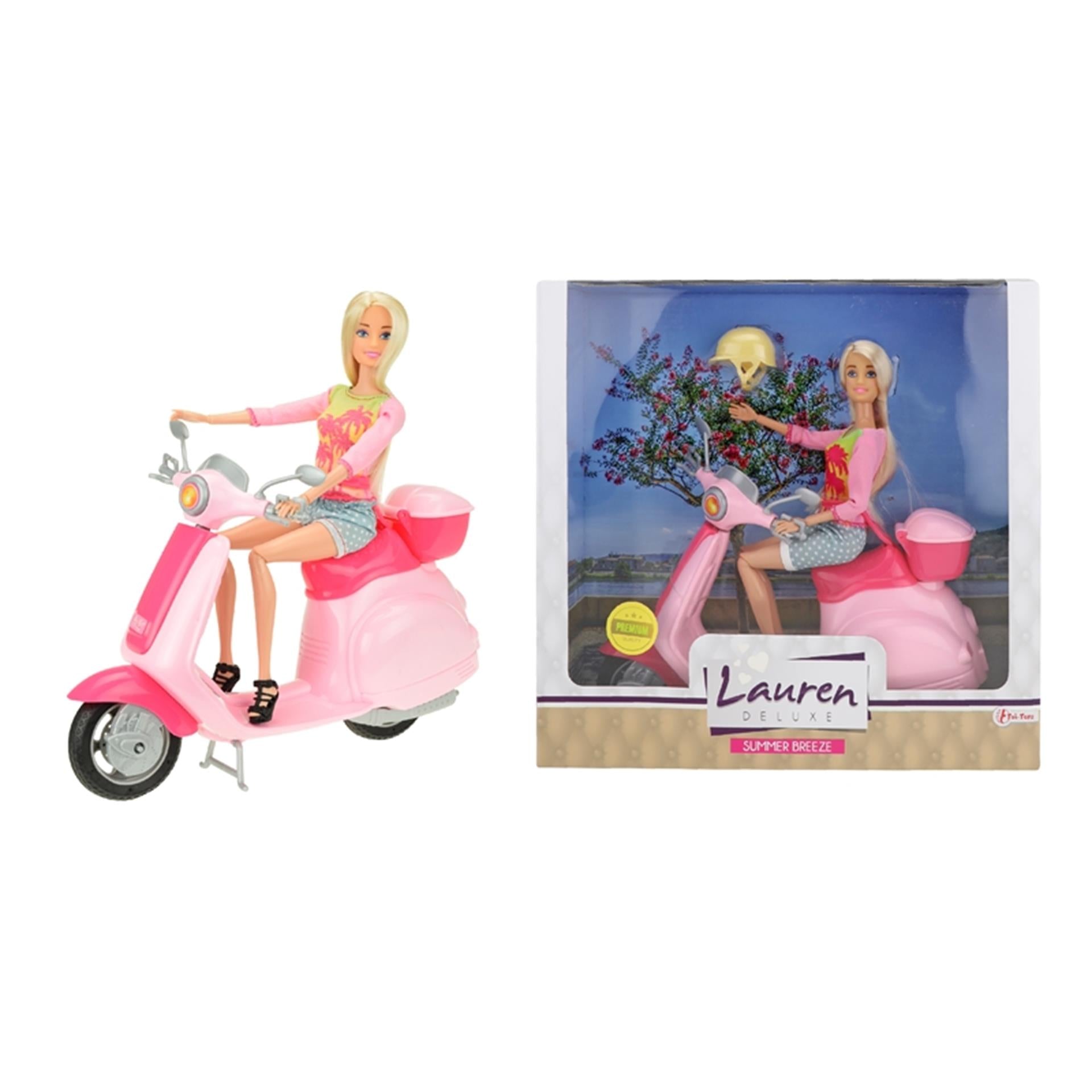 Lauren Tienerpop op Scooter