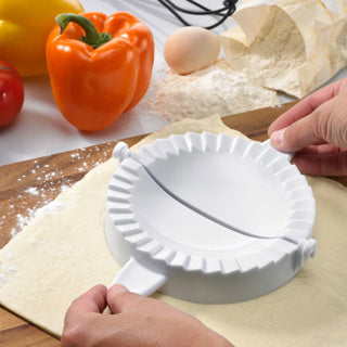Westmark raviolimaker-set, empanada- pierogi-vorm, 3 stuks, ø 9,5 12 15,5 cm, receptenboekje, plastic, wit, 61342260