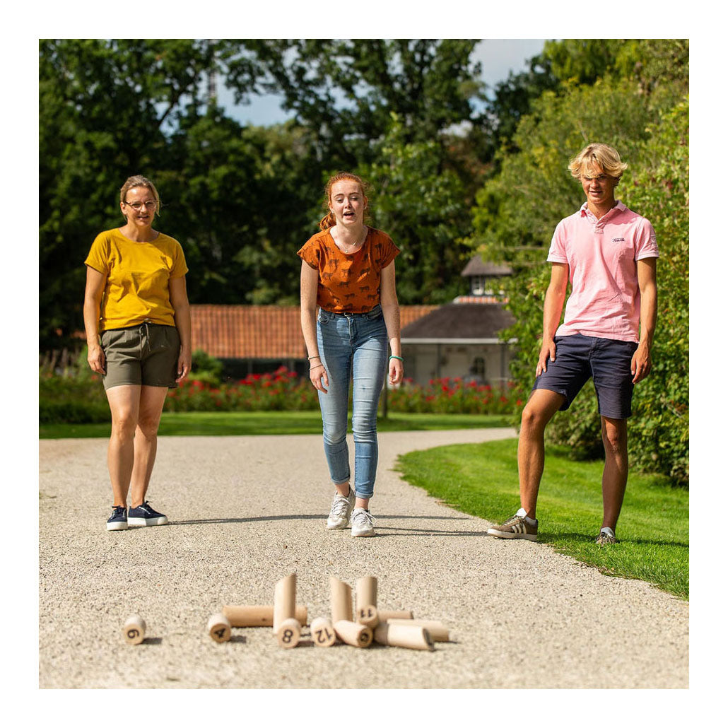 Buitenspeel houtgooispel