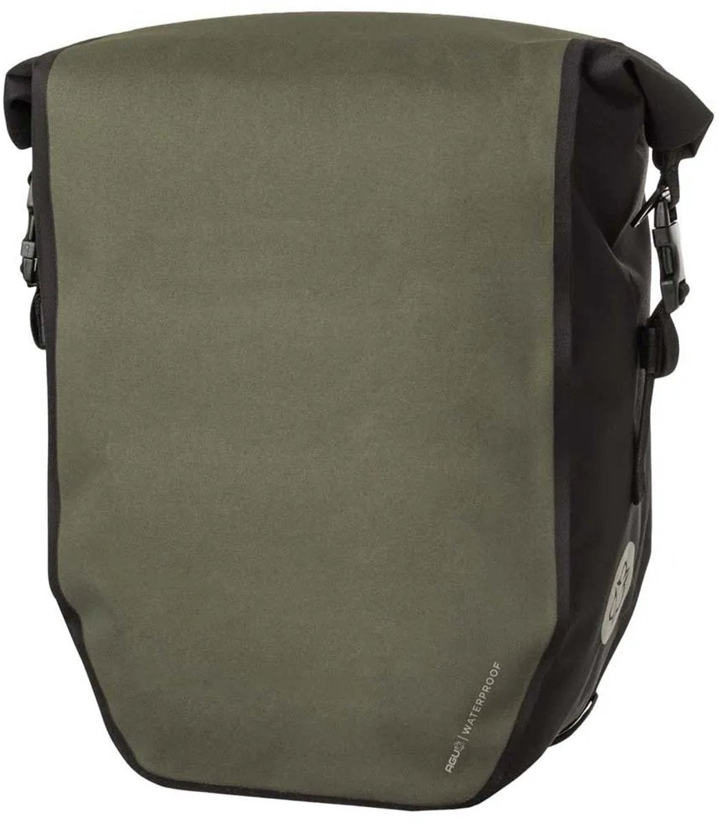 Agu clean shelter fietstas large – 100% waterdicht – 21 liter – gerecycled materiaal – incl. laptopvak 14 inch – groen
