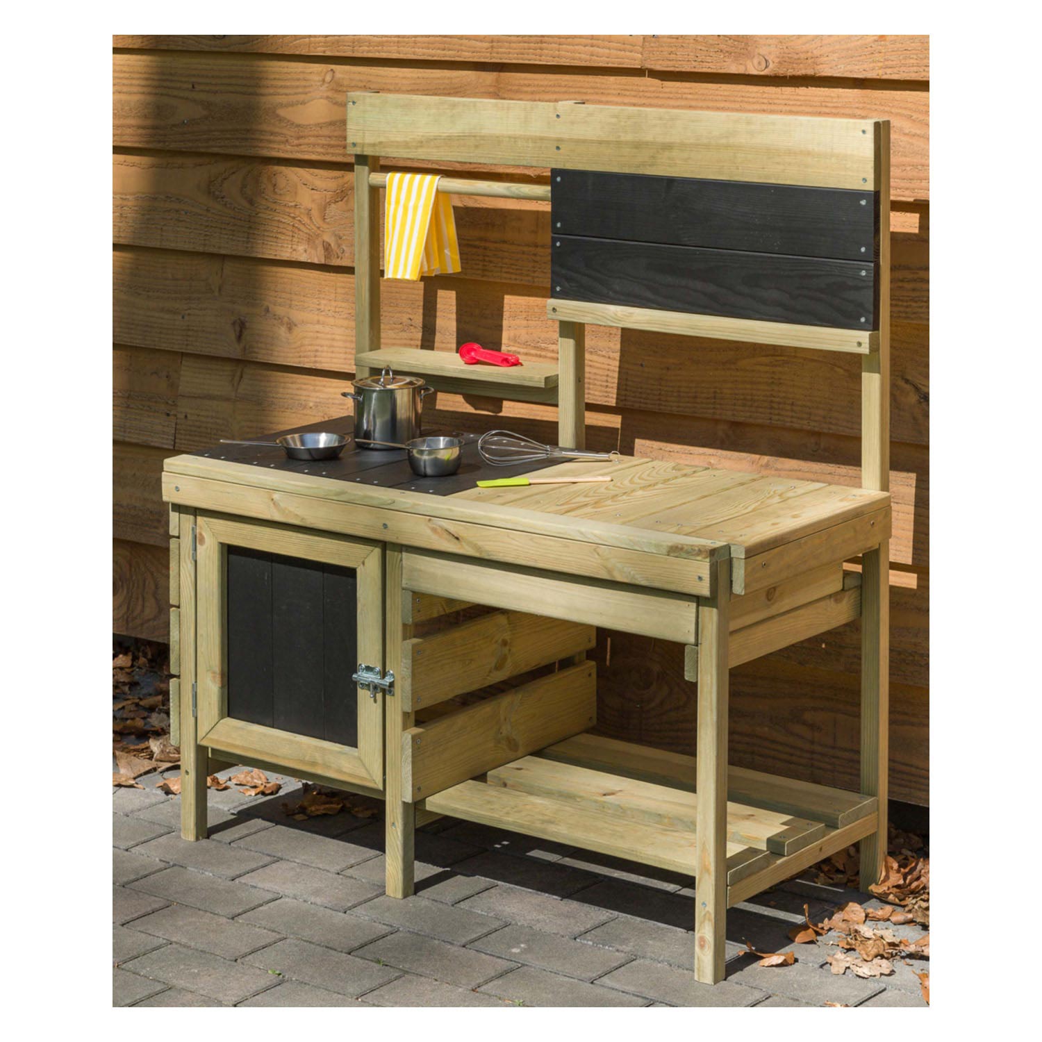 Swingende houten speelkeuken voor buiten