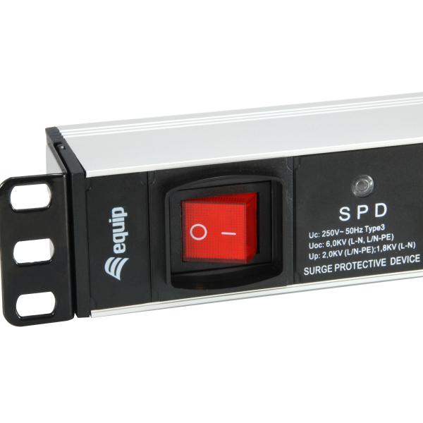 Equip 333309 7-voudige Duitse stroomverdeler met overspanningsbeveiliging en schakelaar, type F, 1,5 mm²