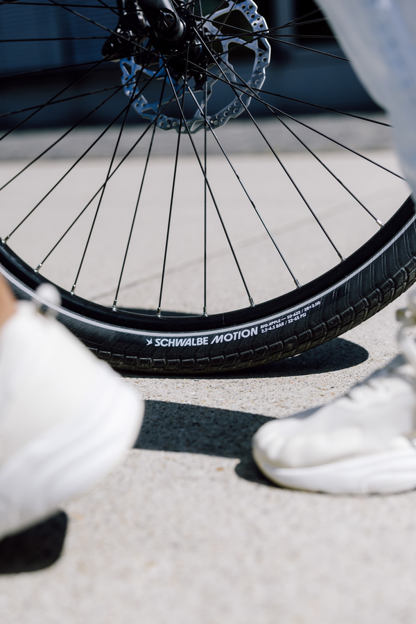 Schwalbe draadband motion big apple 60-559 +r zwart