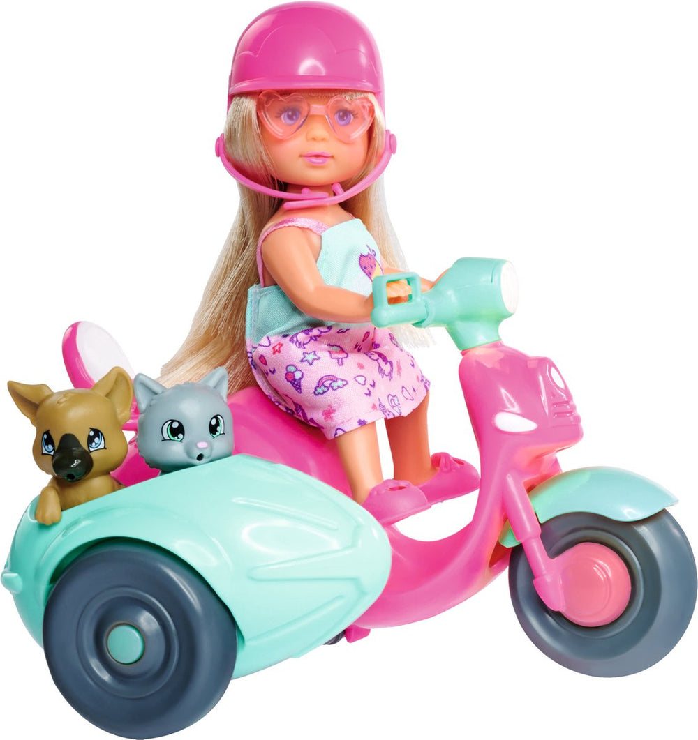 Evi houdt van scootervrienden