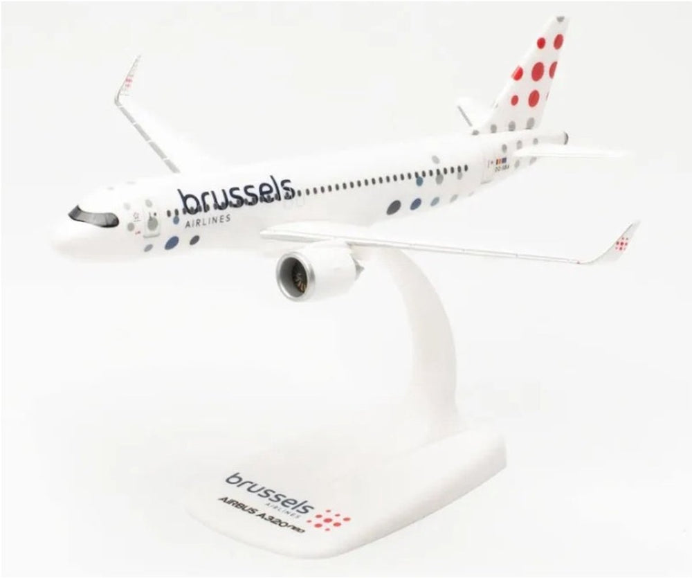 Herpa airbus a320neo brussels airlines (b)