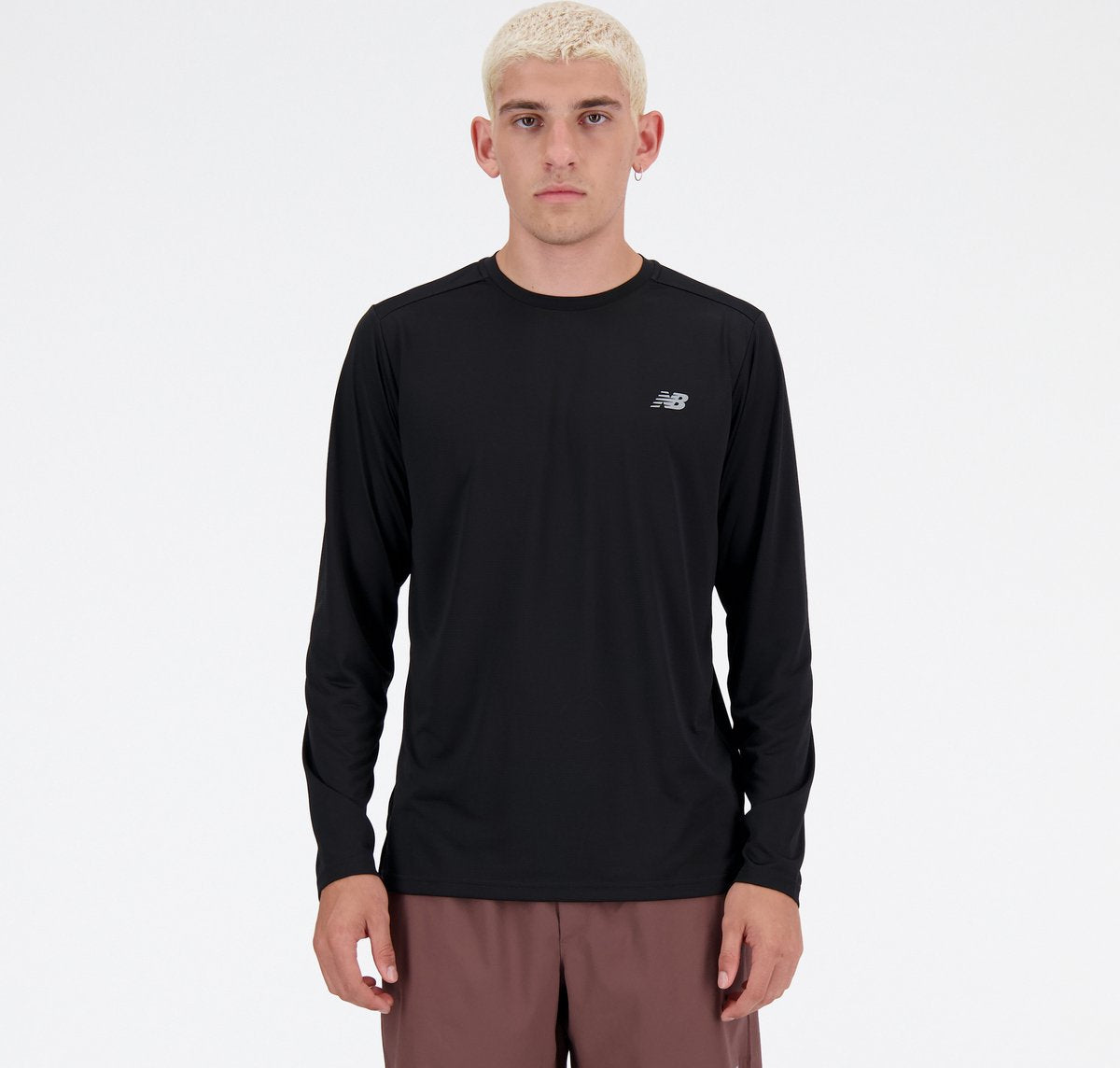 New balance sport essential long sleeve heren sporttrui - black