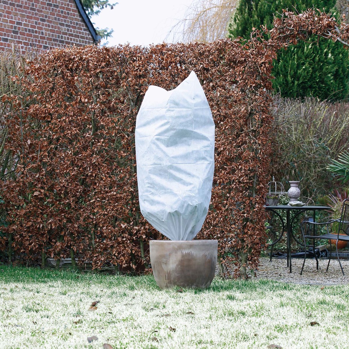 Nature Winterafdekhoes met koord, voor planten 1,50 mx Ø