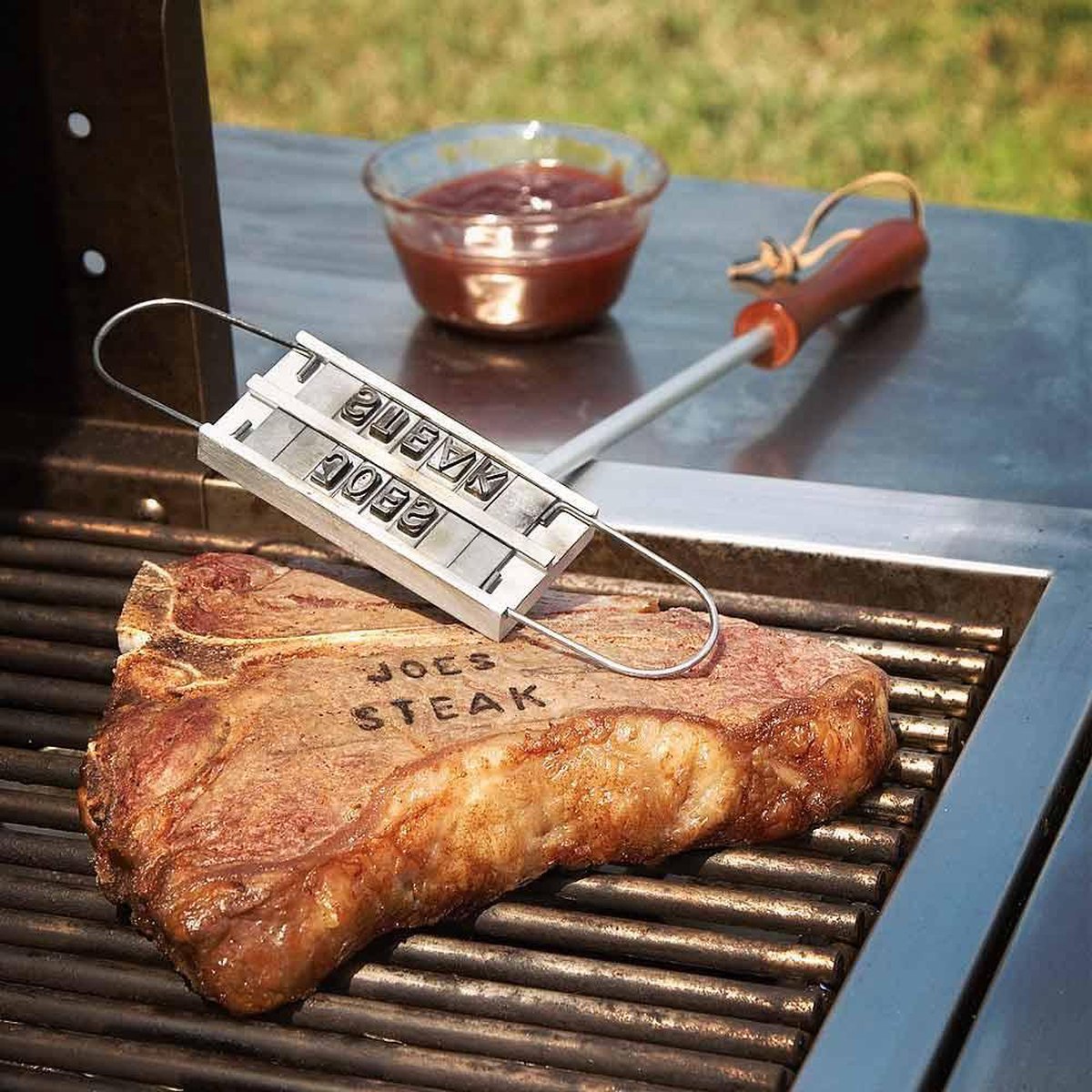 Mikamax bbq brandijzer - bbq branding iron - 55 letters 43x9cm