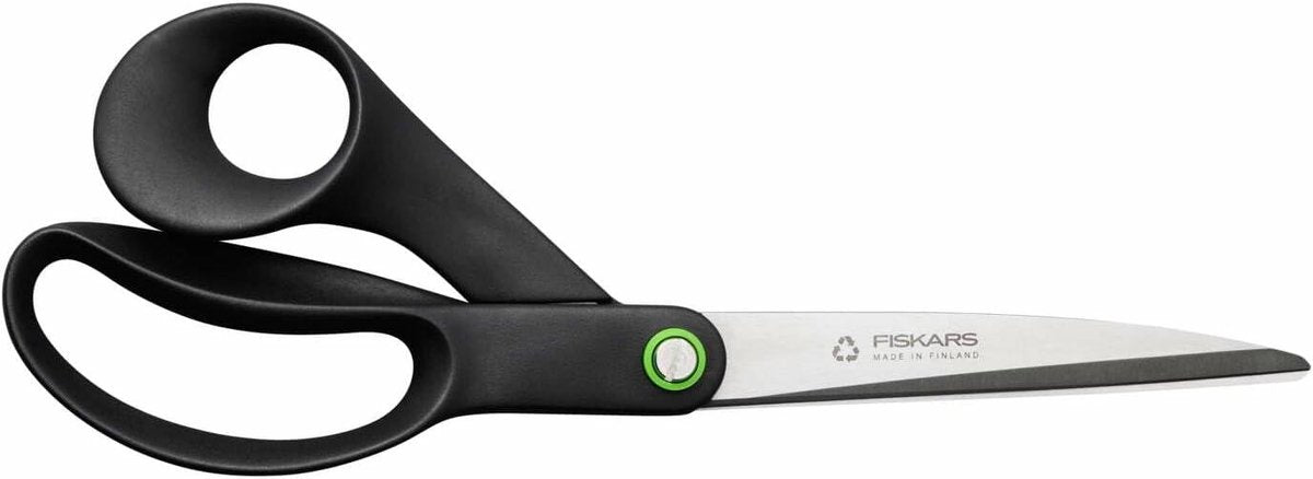 Fiskars https: www.cchobby.nl -universele-scharen-l-24-cm-rechtshandig-zwart-1-stuk