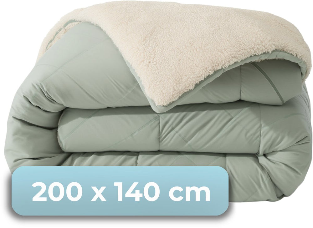 Hush. living hush living - wasbaar dekbed tweekleurig design sage green teddy - 140x200 cm – 300 gsm - inclusief bijpassende kussensloop
