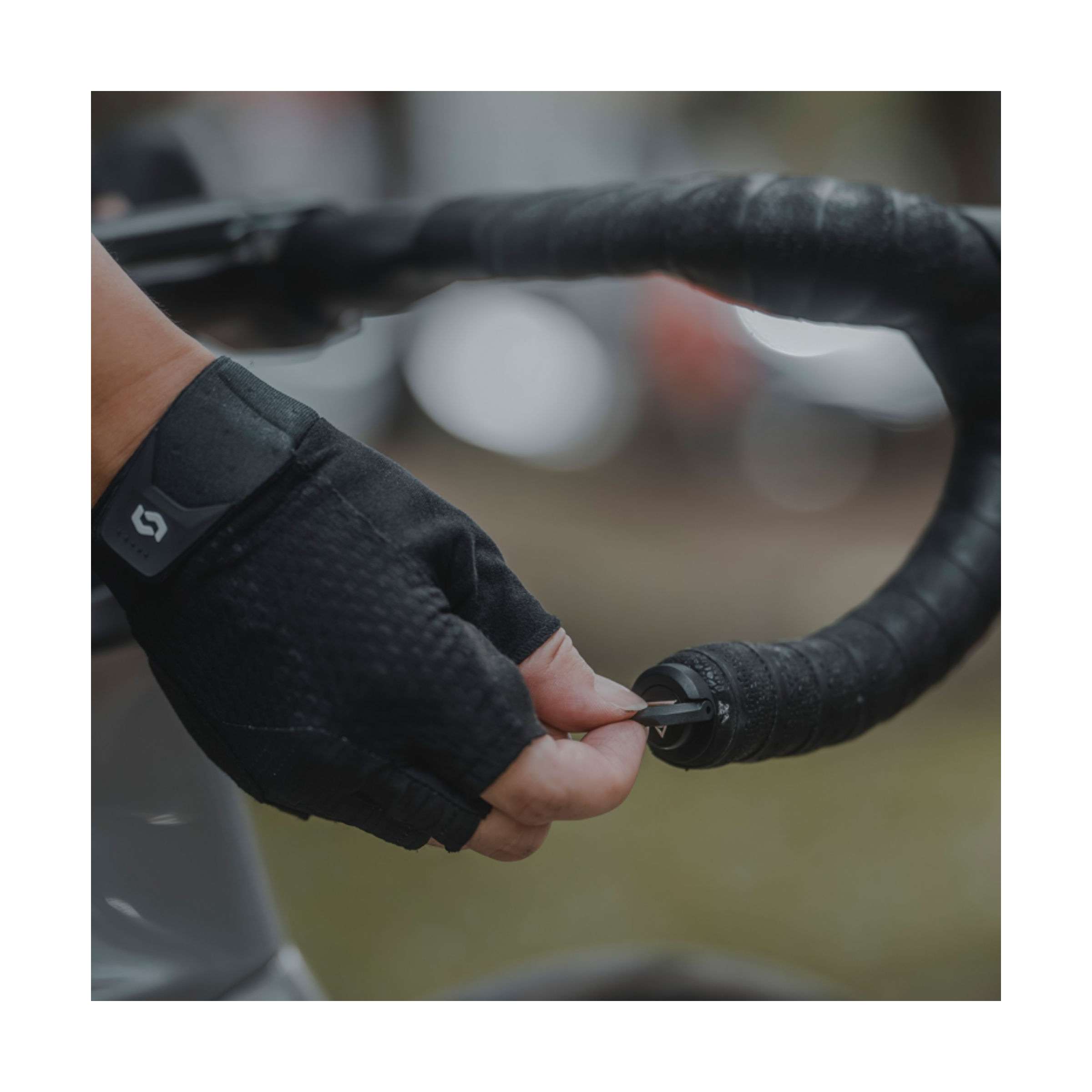 Topeak plug'n tool roadie tool set