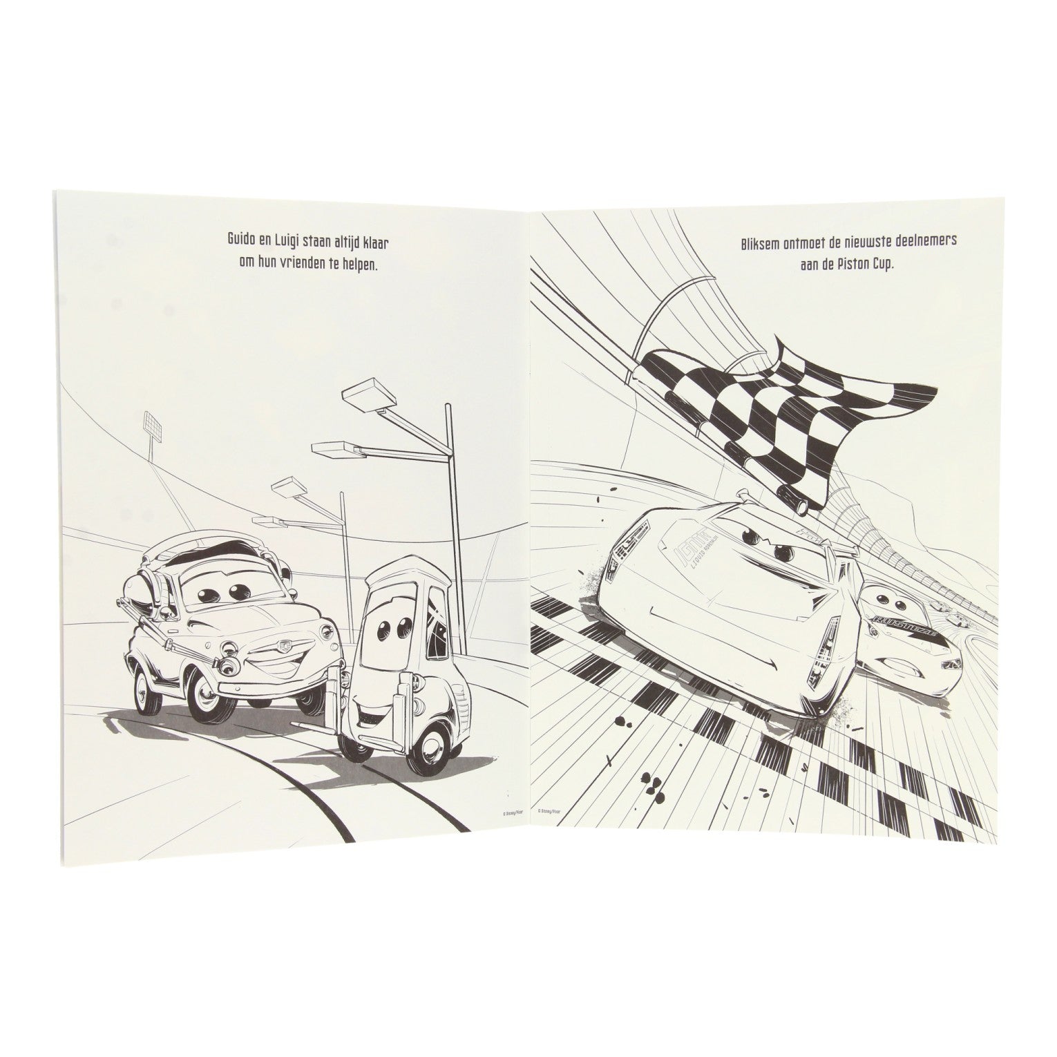 Cars 3 Sticker- en Kleurboek