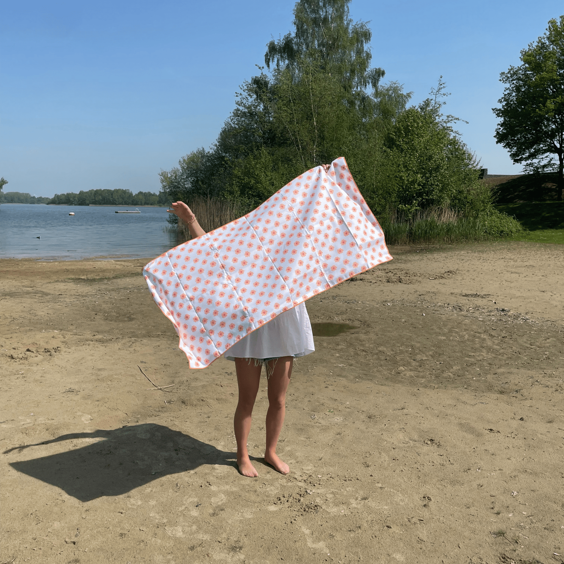 Bloemenliefde | meerkleurige microvezeldoek 135 x 65 cm