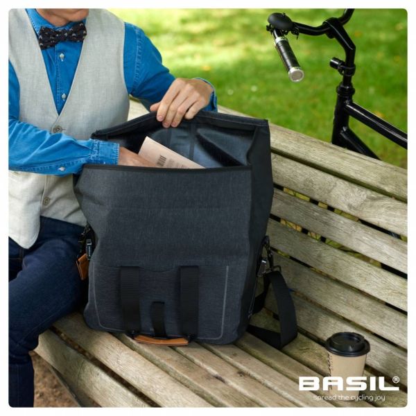 Basil Urban Dry Business Bag - waterdichte fietsschoudertas, 20L inhoud, houtskool melee