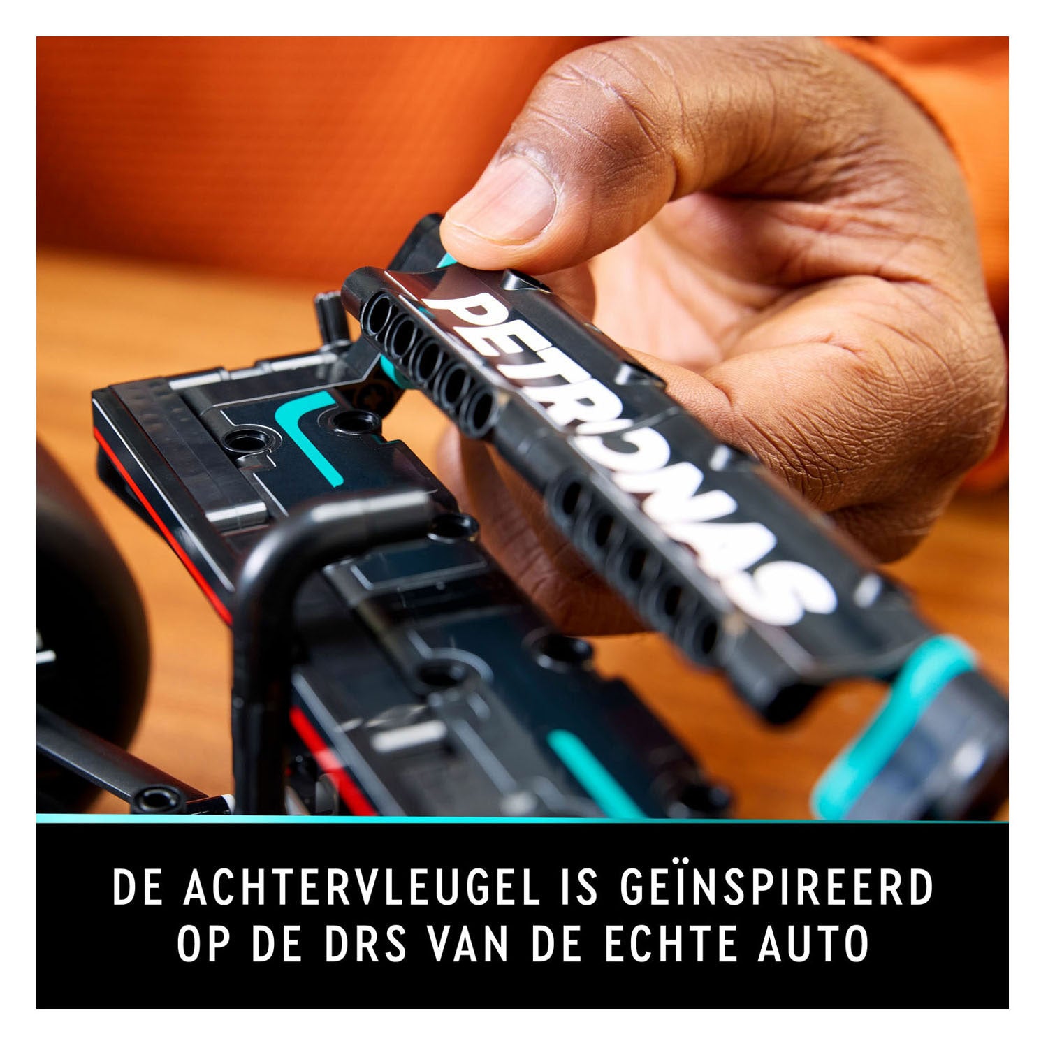 Lego 4217 Technic Mercedes-AMG F1 W14 E-prestaties