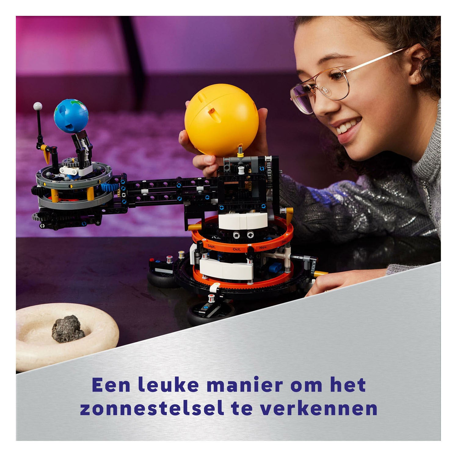 Lego 42179 techniek de aarde en de maan in beweging
