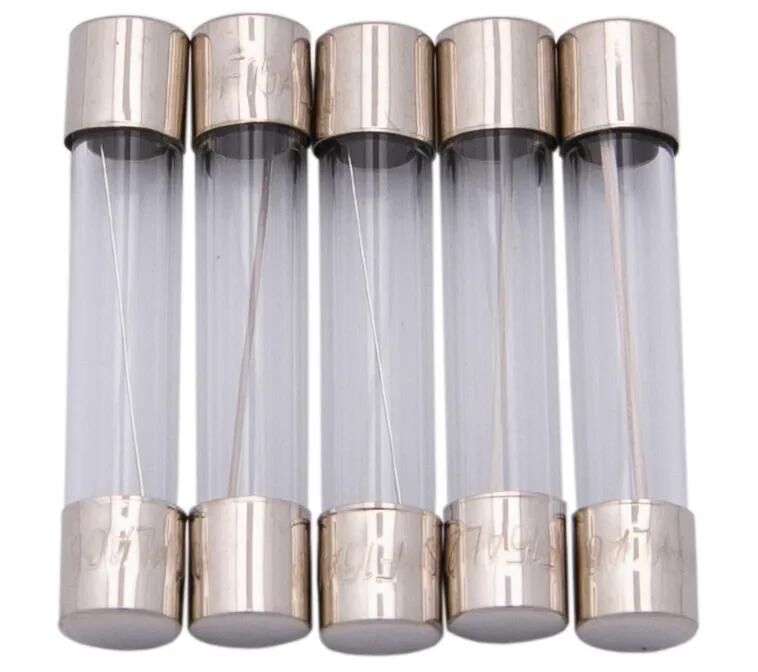 Dresselhaus glazen zekering glass fuses 6.3x30 15a f. japanese vehicles.