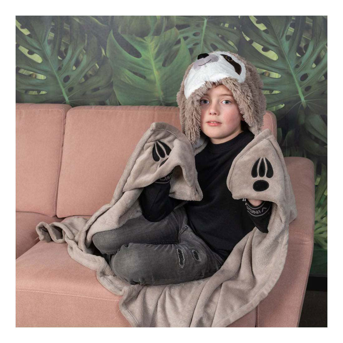Noxxiez knuffeldeken met capuchon luiaard, 130x100cm