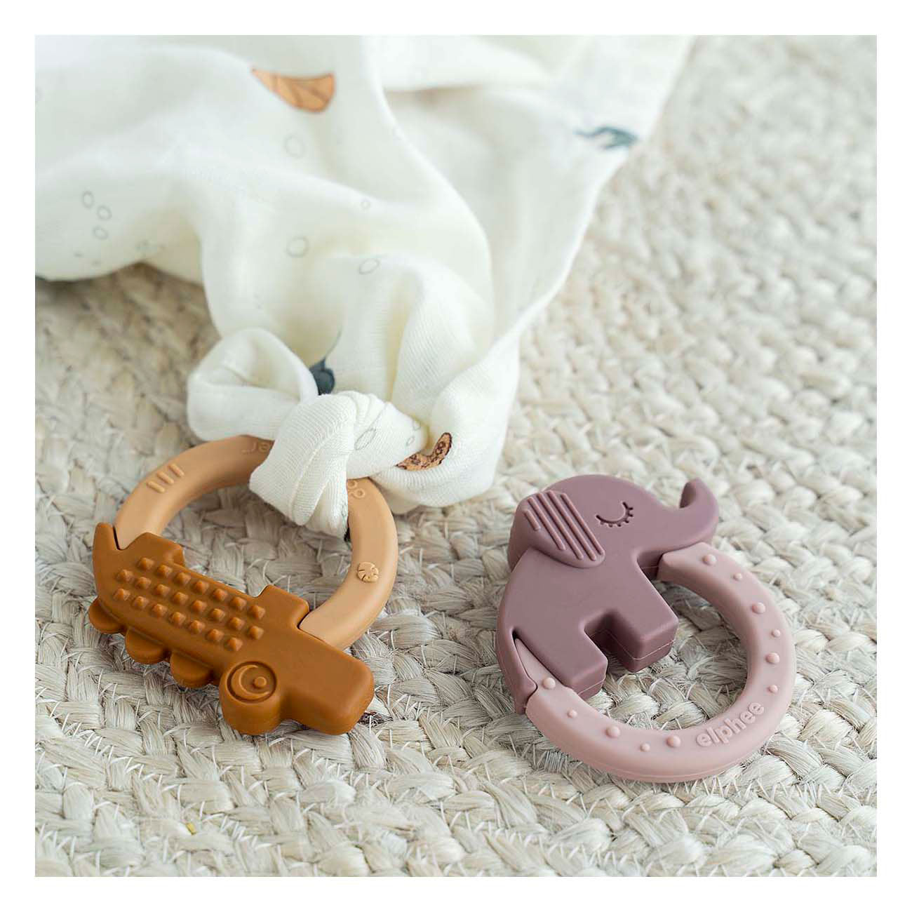 Gedaan door herten bijtring hertenvrienden mosterd roze, 2e.