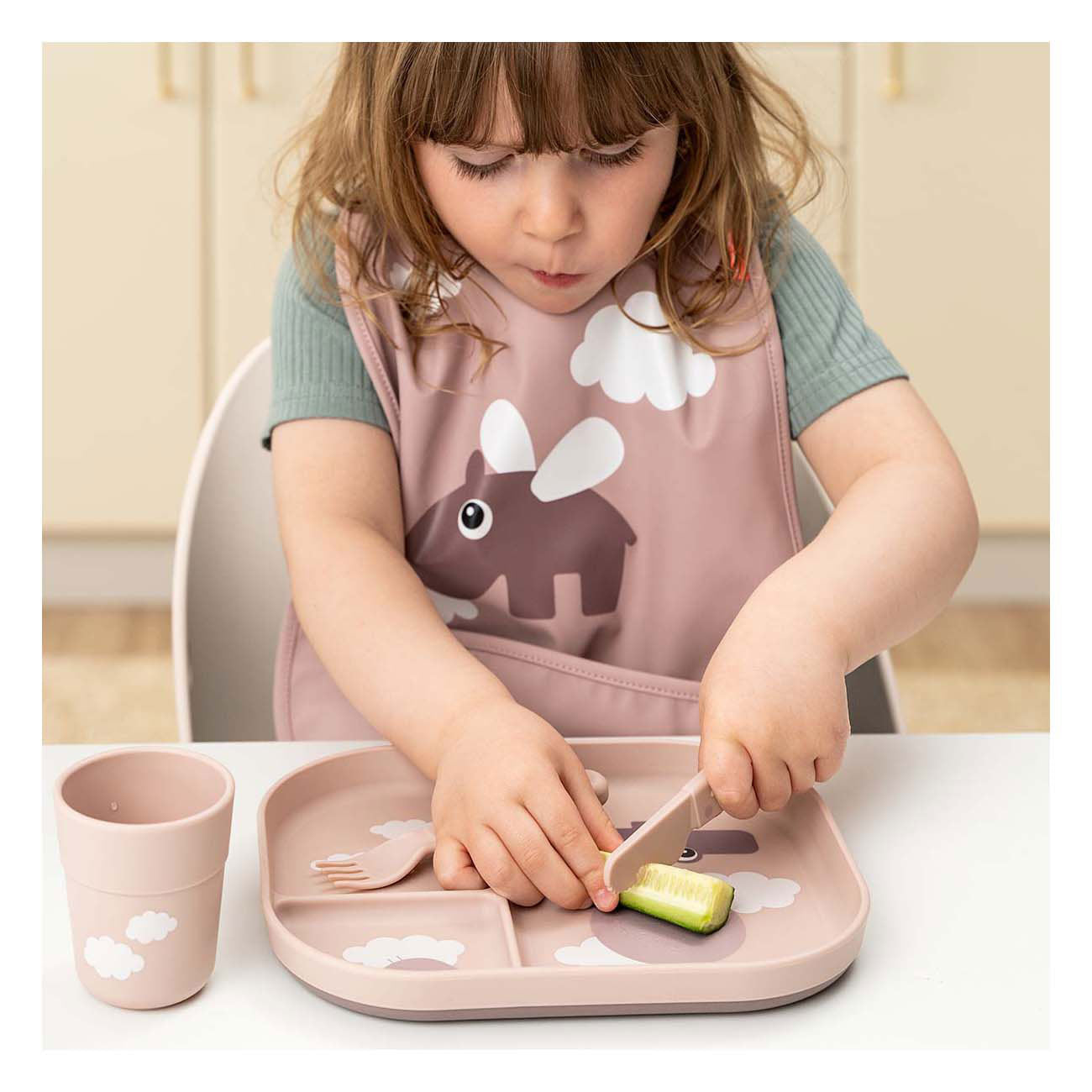 Done by herten strijkbord blije wolken roze