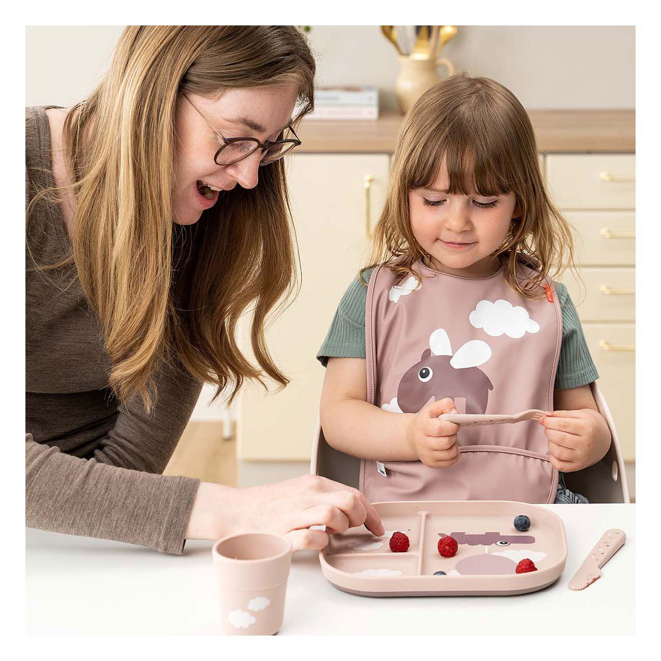 Done by herten strijkbord blije wolken roze