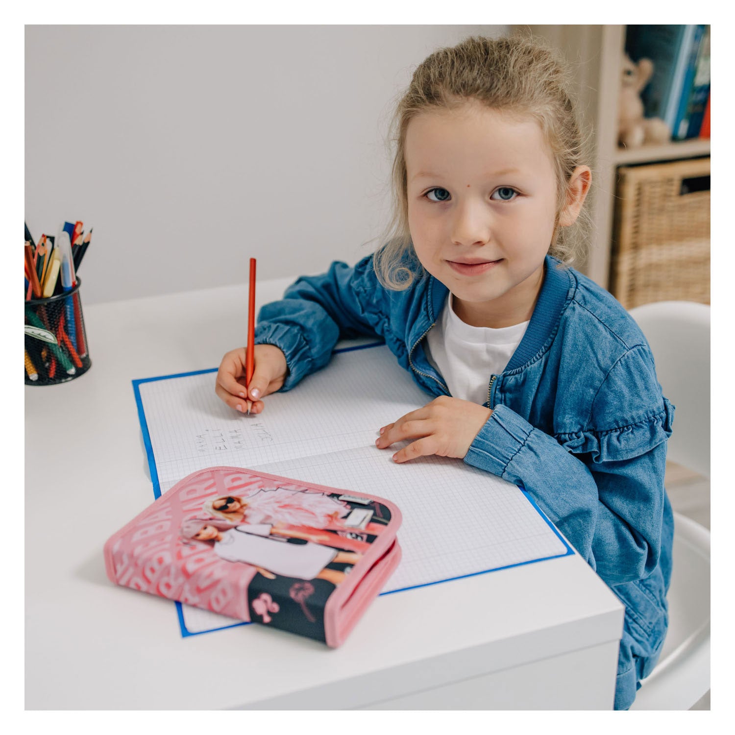 Undercover gevulde etui barbie