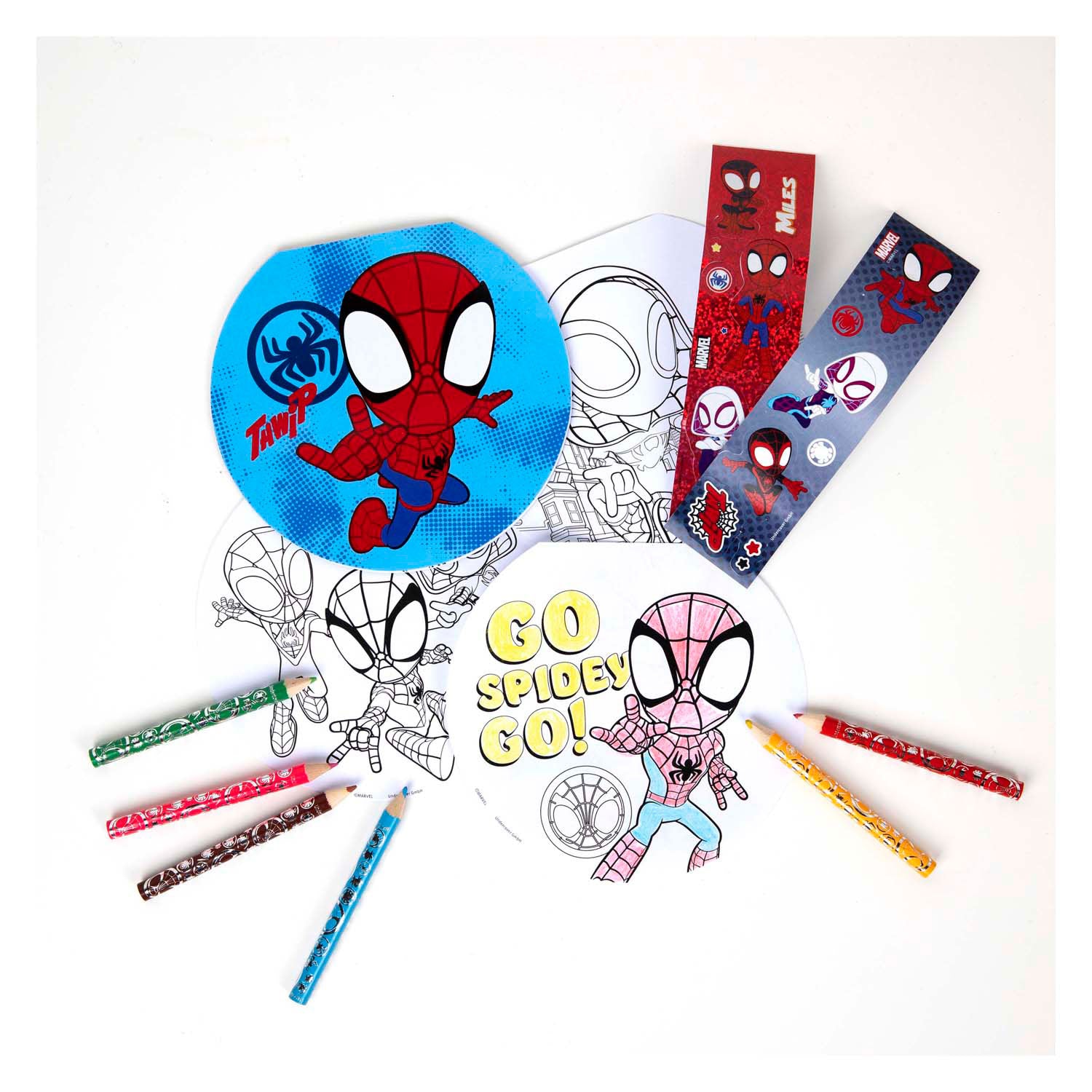 Undercover spidey creatieve kleurset met stickers en kleurboek.