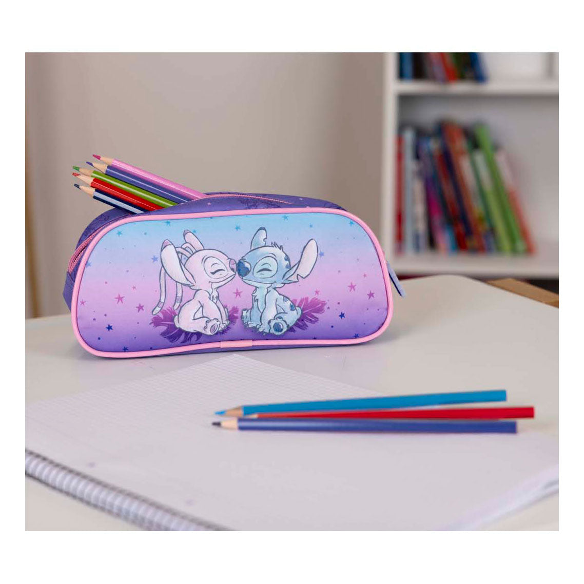 Undercover etui stitch