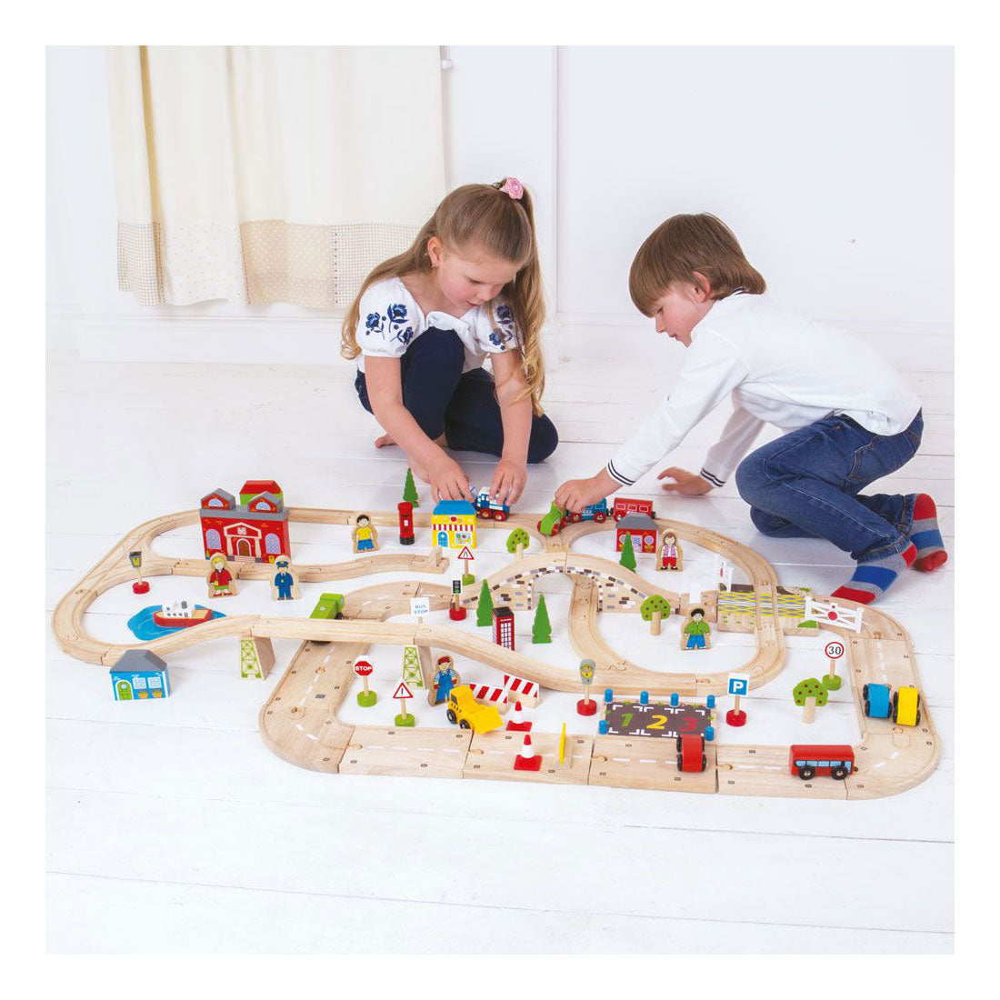 Bigjigs houten treinbaan en autoweg set, 105-delig