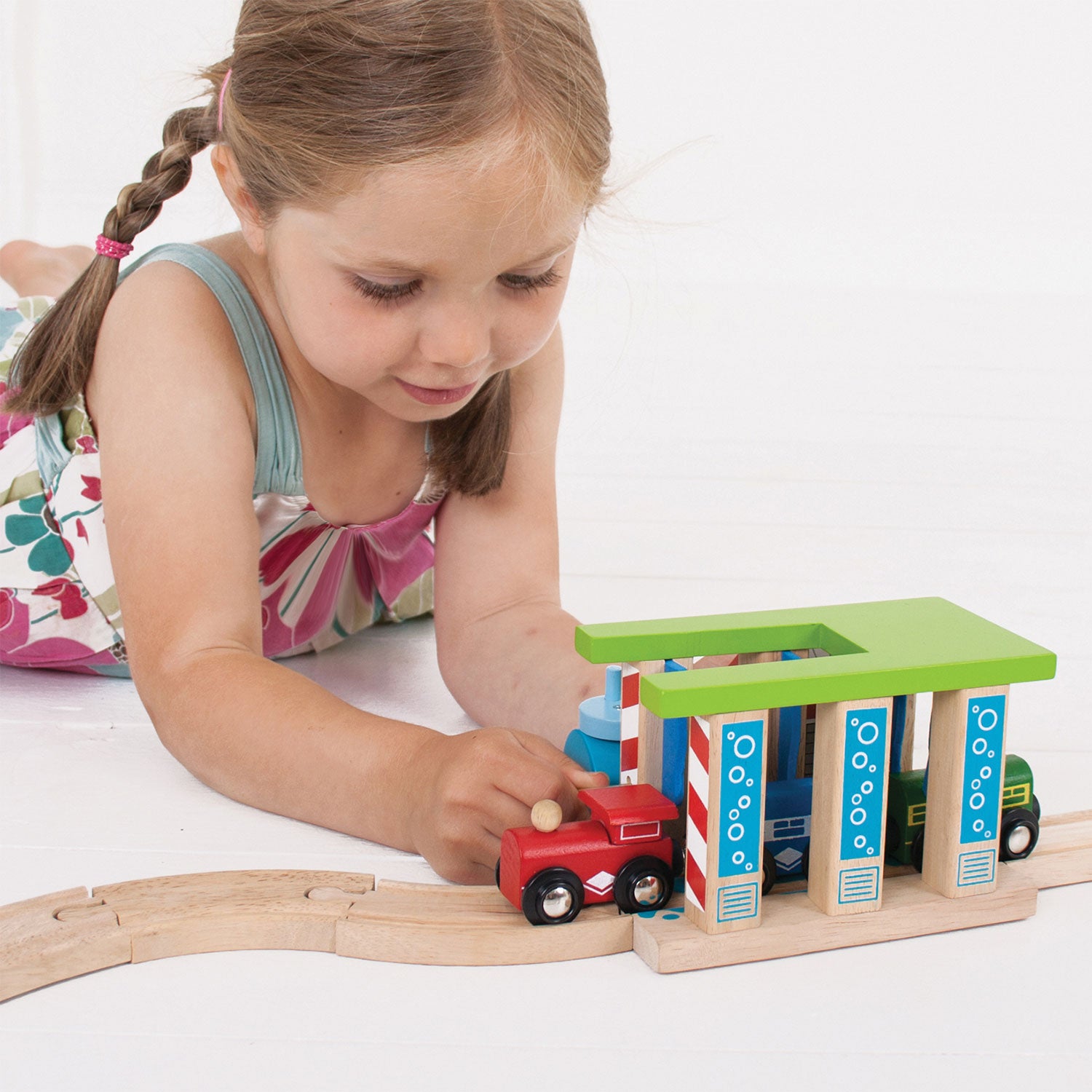 Bigjigs houten rails - wasstraat voor treinen