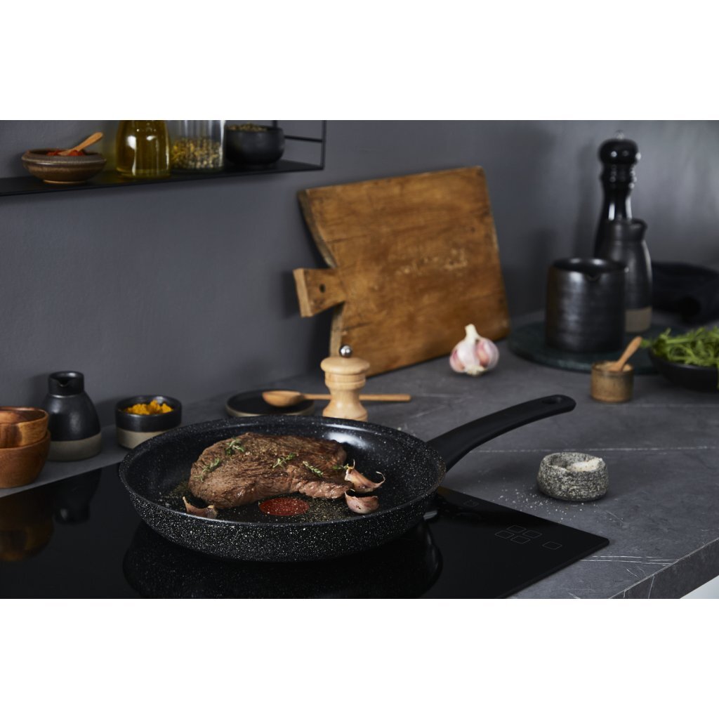 Tefal kookgerei tefal intensiteit 28 cm zwart