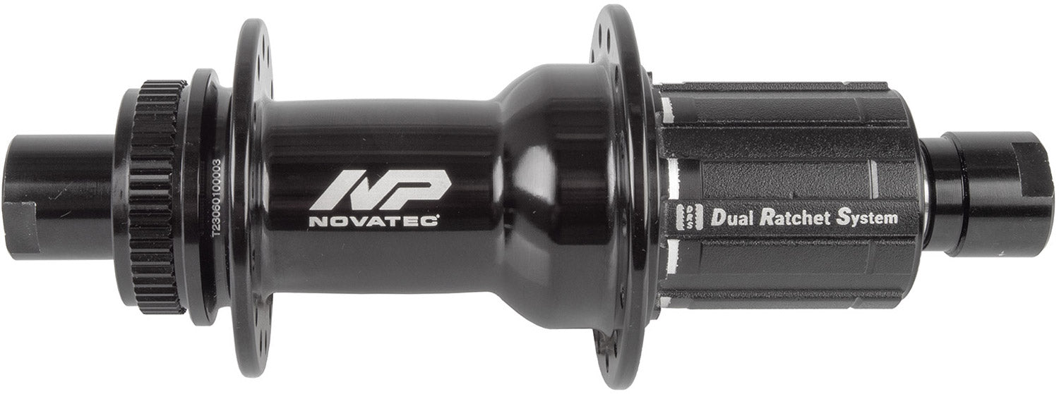 Novatec d572rsb j-bend cl rear hub