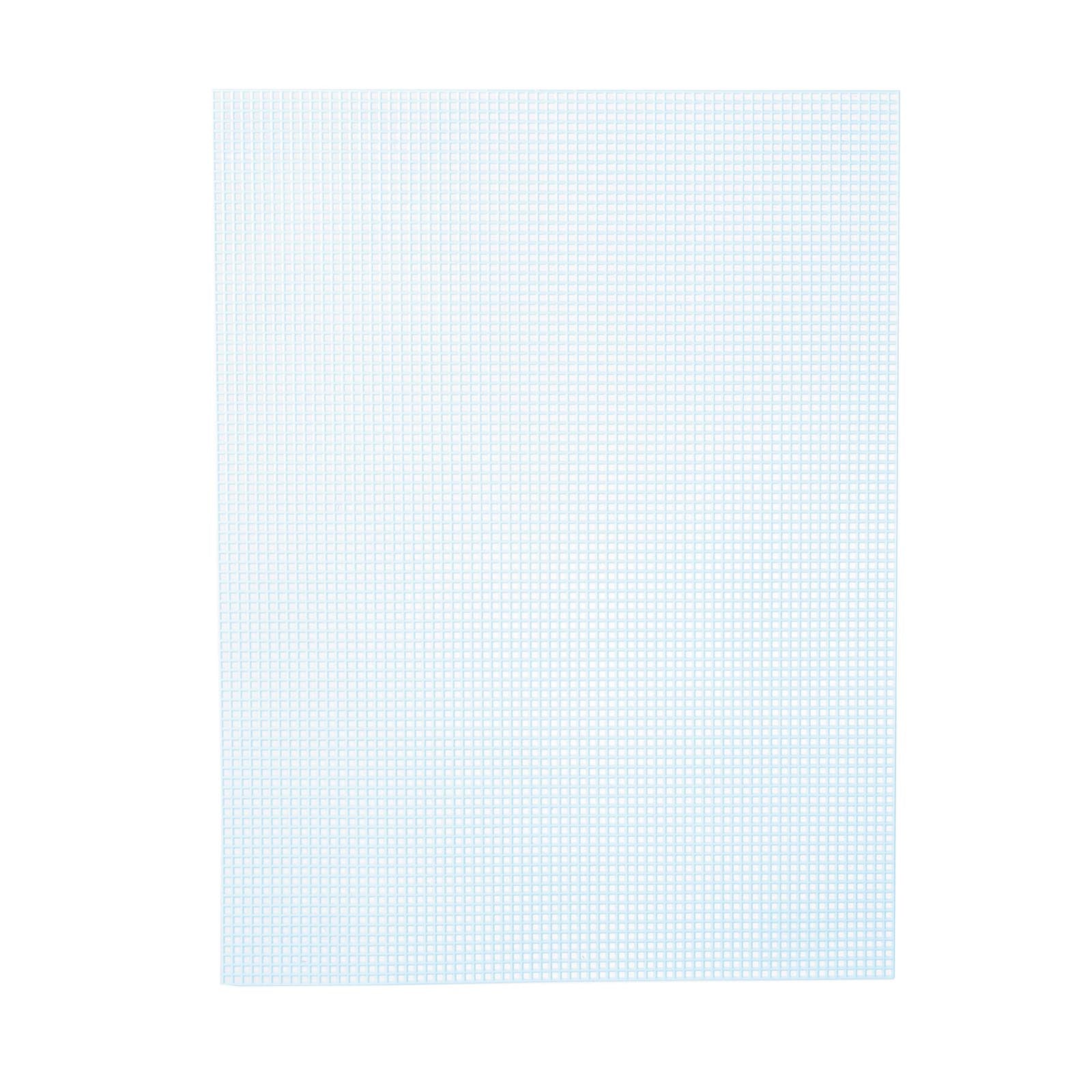 Darice • plastic stramien 26x34cm lichtblauw mesh:7