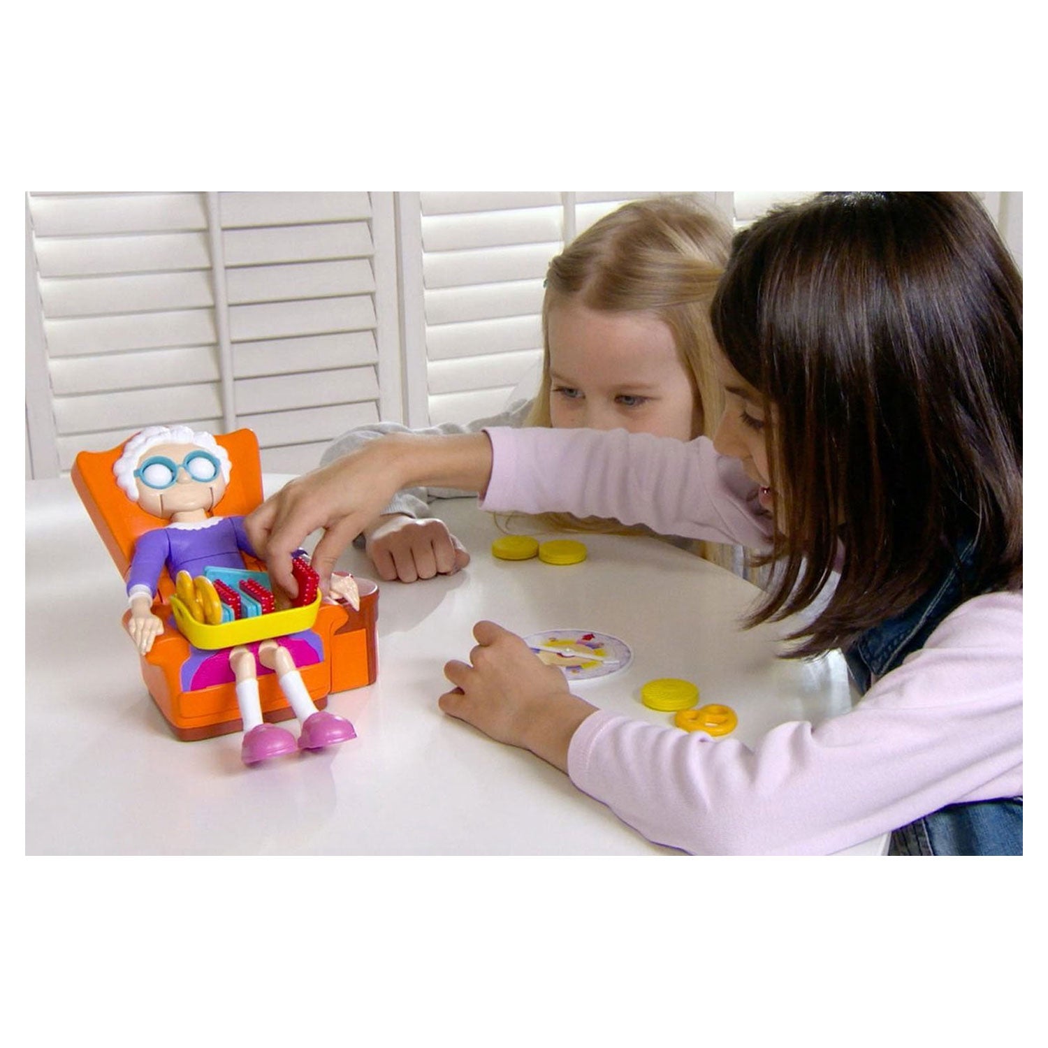 Tomy oma koekie spel