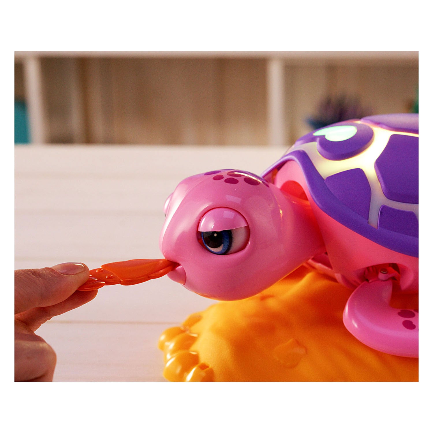 Silverlit reddingsschildpad roze speelfiguur