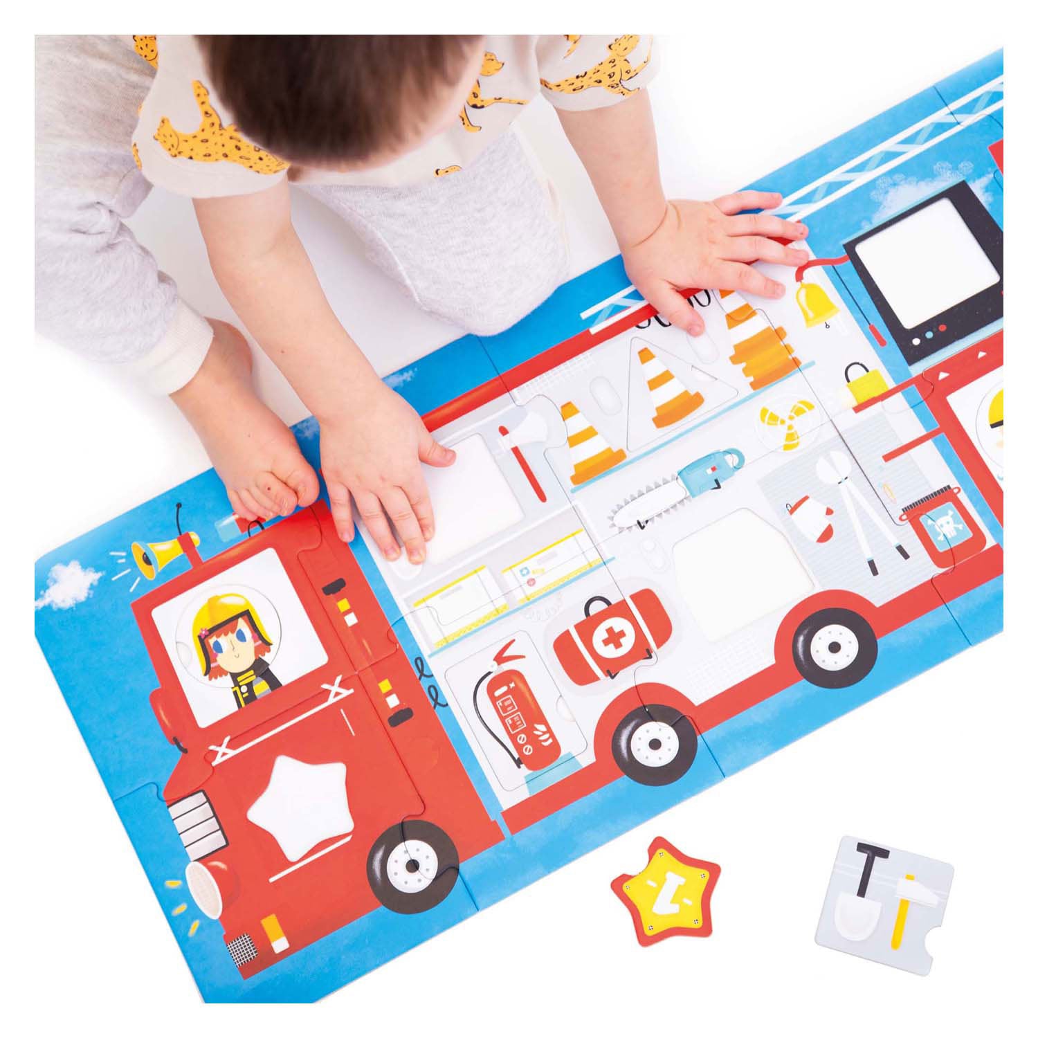 Banana panda - maak de puzzel passend brandweerwagen - 23st.