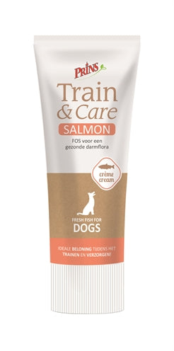 Prins train care dog salmon