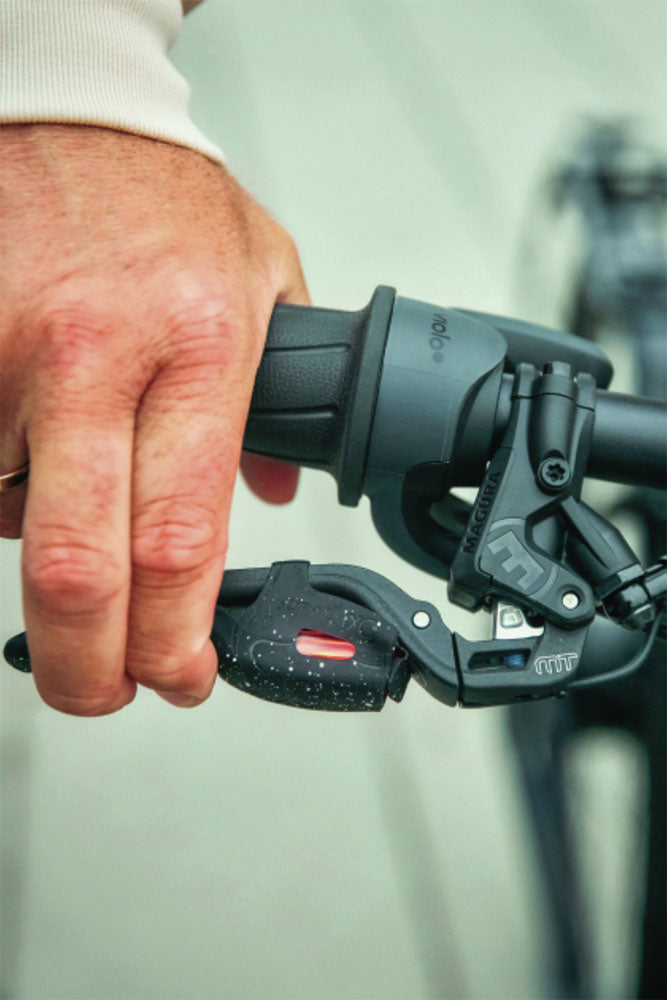 Abus remote control brake light for hyp-e