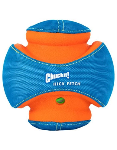 Chuckit giechelt een trap en haalt