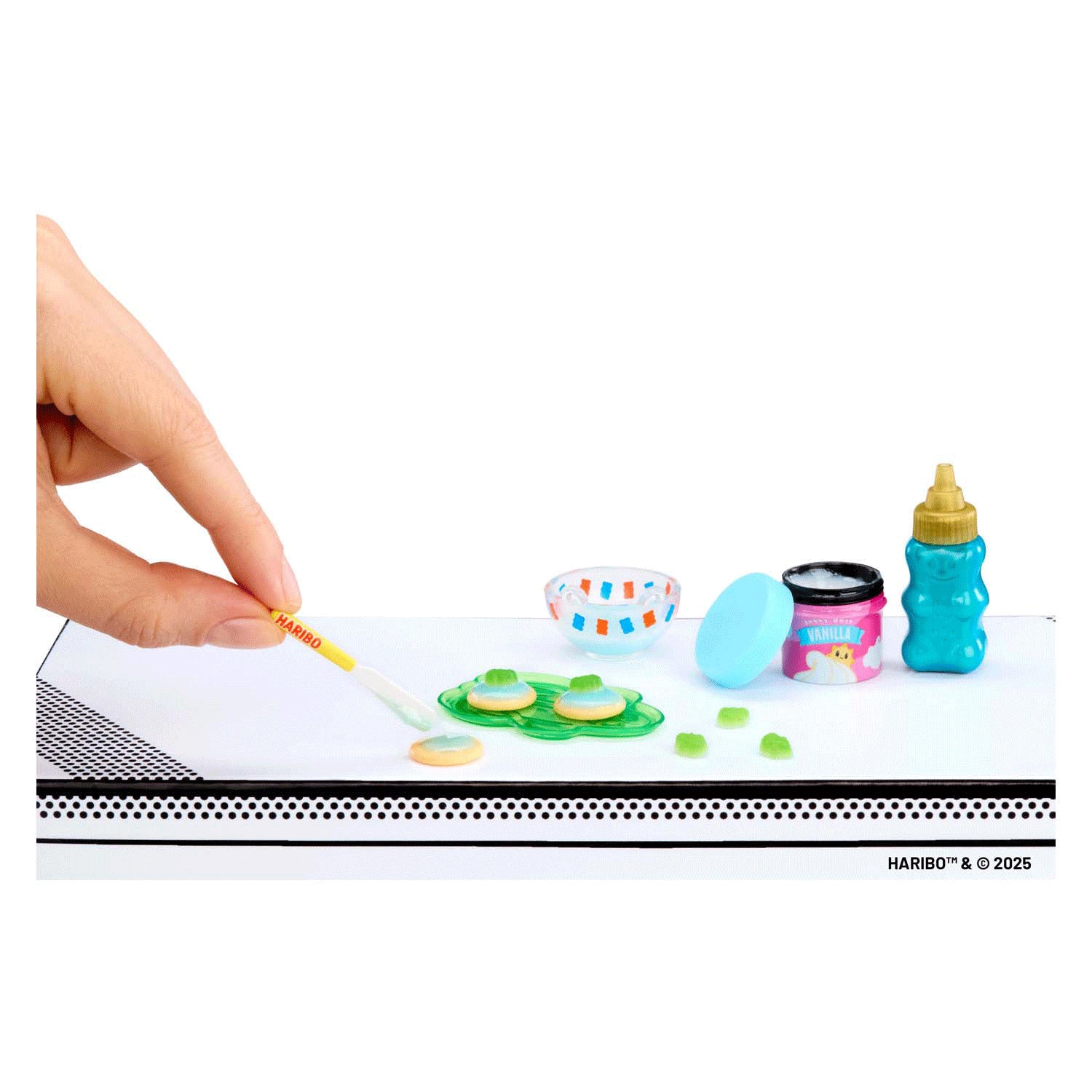 Mga entertainment mga's miniverse- make it mini haribo multipack
