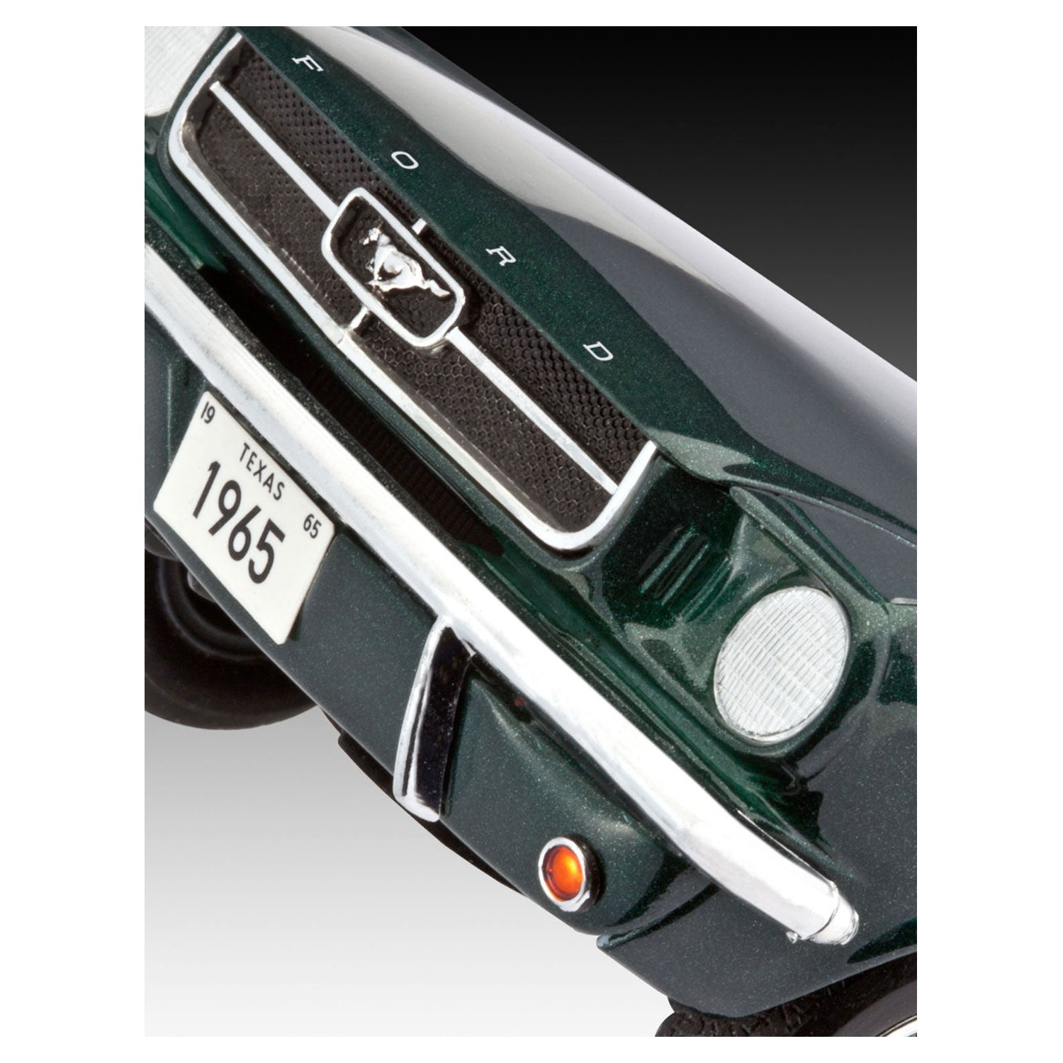 Revell 1965 Ford Mustang 2+2 fastback
