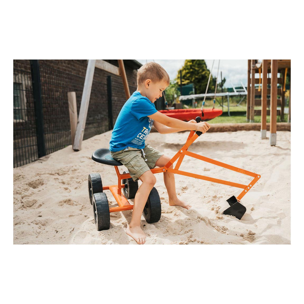 Kleine voet - graafmachine met wielen