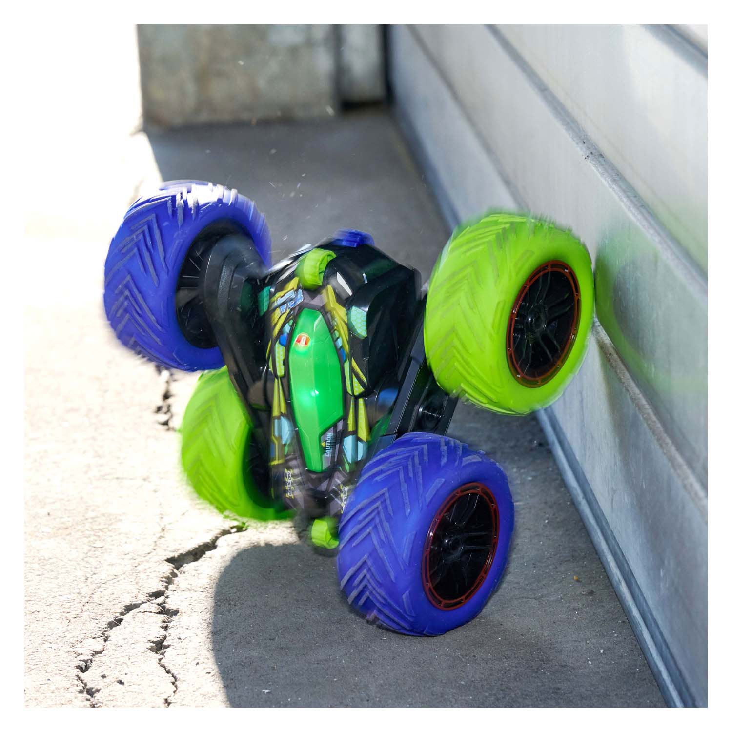 Dickie rc cyber flip, rtr