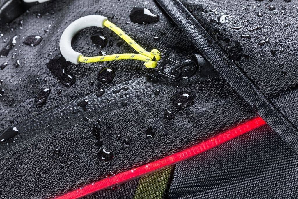 Basil Daypack Nordlicht - Waterdichte fietsrugtas voor E-bikes