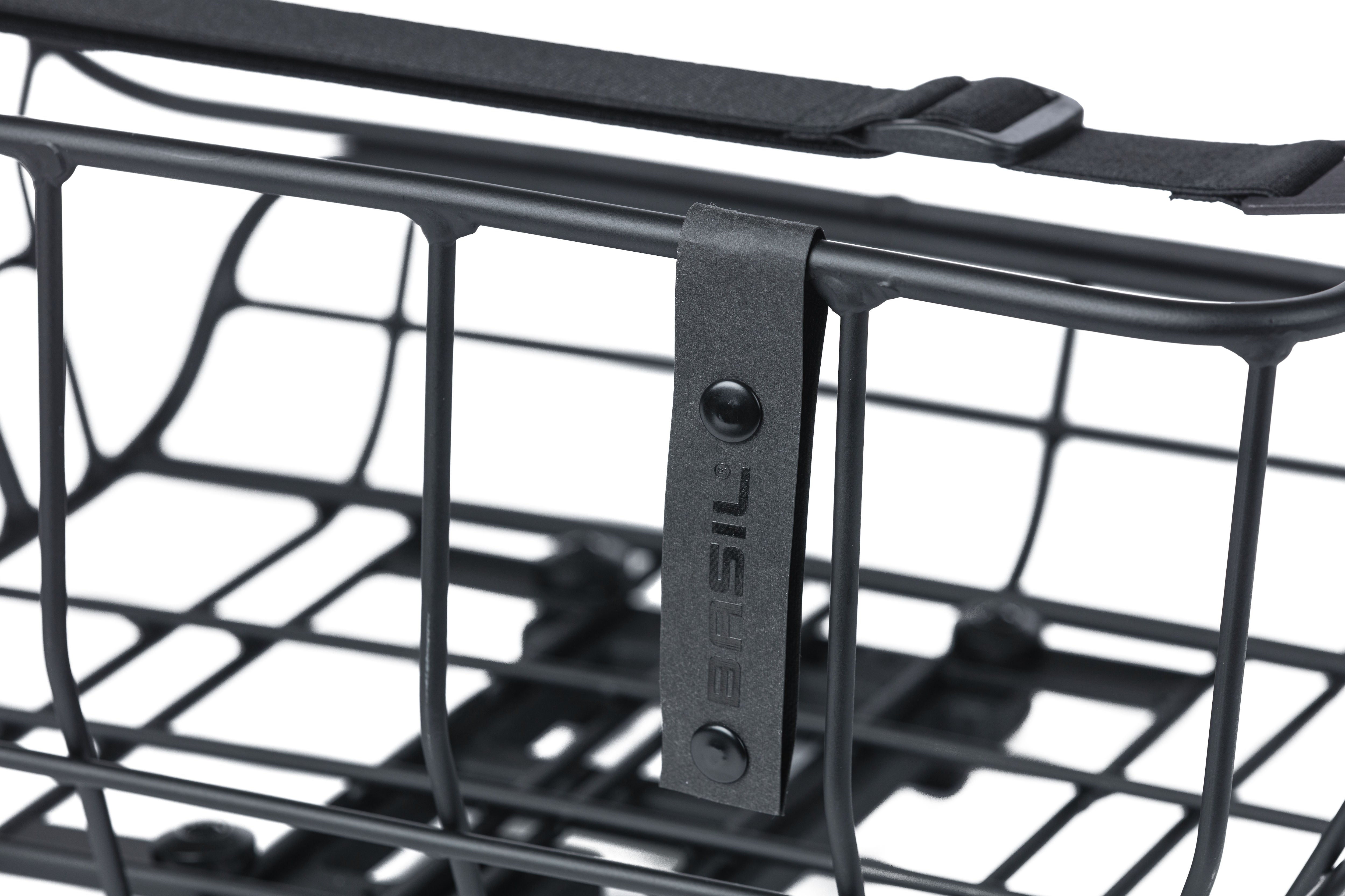 Basil Portland - fietsmand MIK - achterop - matzwart